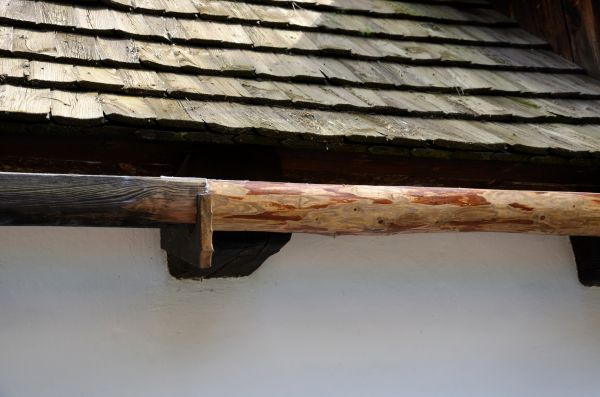 Wood Gutters Installation in Leesburg
